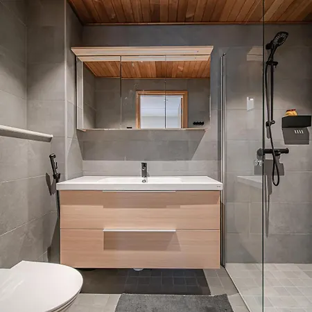 Levillas Levin Cranberry C26 *