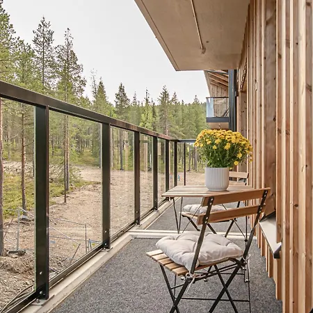 Levillas Levin Cranberry C26